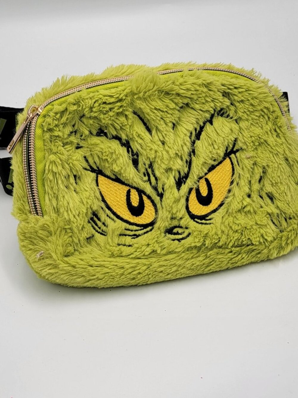 Bioworld Dr. Seuss The GrinchFurry Belt Bag - Fanny PackCrossbody Green